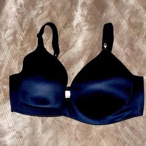 Victoria’s Secret wireless bra size 36D NWT
